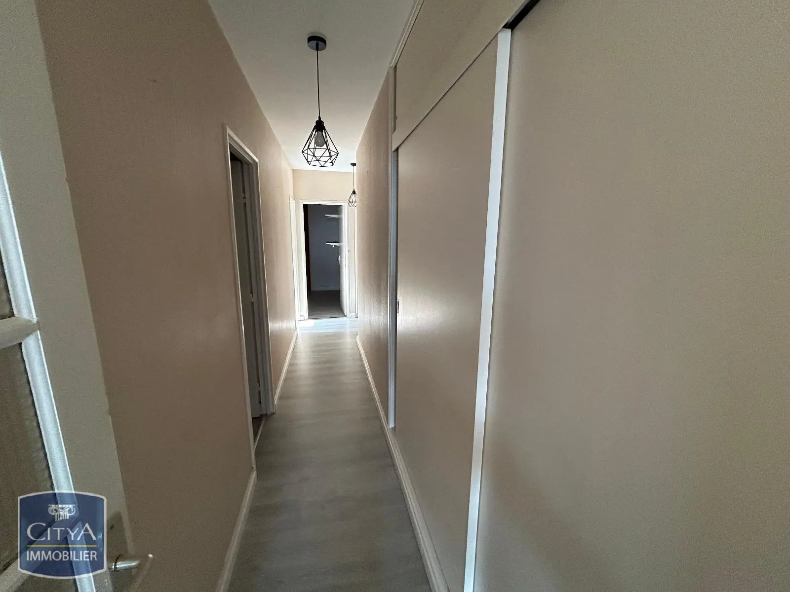 Photo 19 Appartement 5 pièces 107.3m²