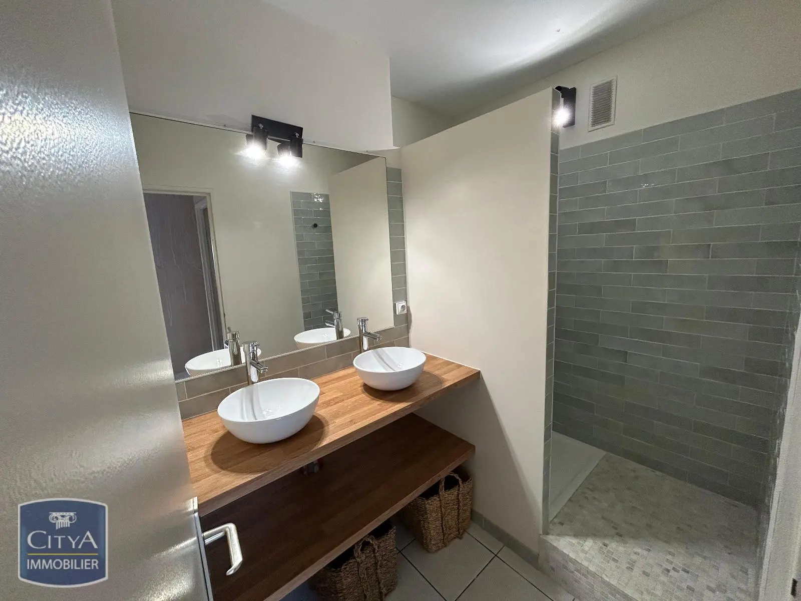 Photo 16 Appartement 5 pièces 107.3m²