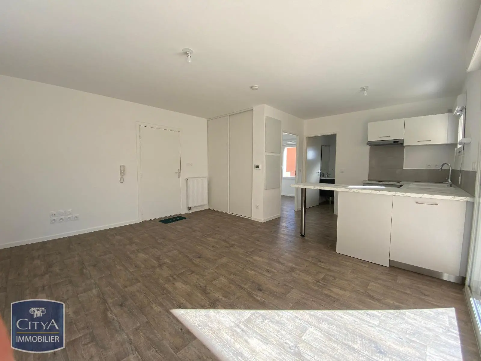 Photo 3 Appartement 2 pièces 42.5m²