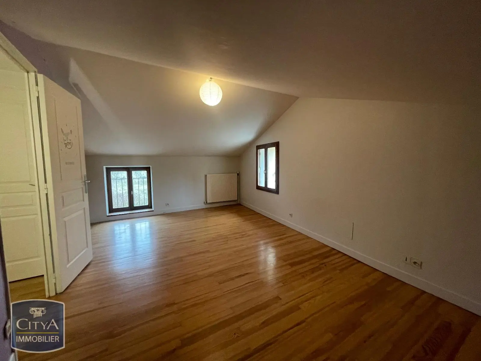 Photo 10 Maison 6 pièces 145m²