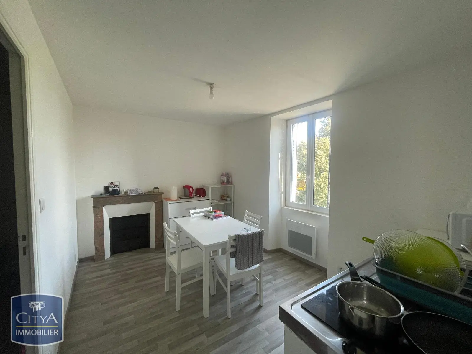 Photo 2 Appartement 1 pièce 25.19m²