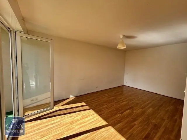 Photo 5 Appartement 1 pièce 28.06m²