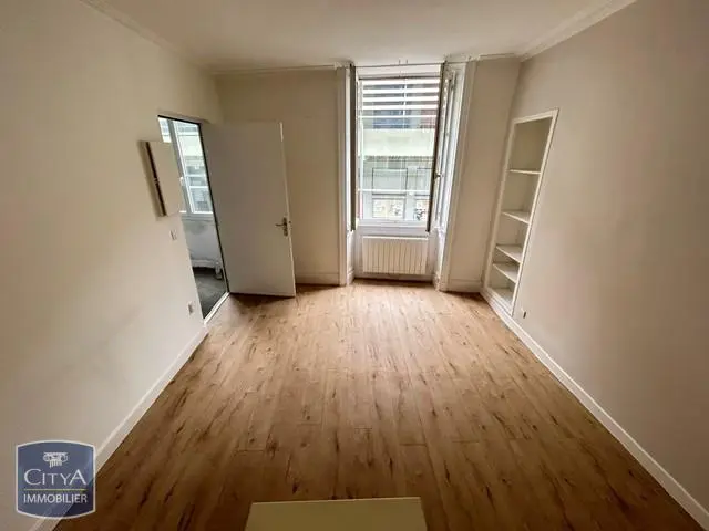 Photo 3 Appartement 1 pièce 21.65m²