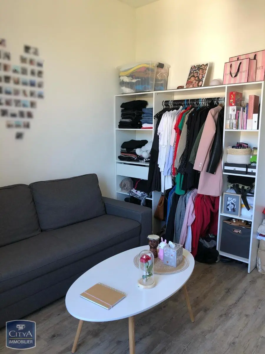 Photo 2 Appartement 1 pièce 19m²