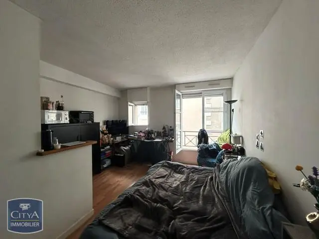 Photo 2 Appartement 1 pièce 19.21m²