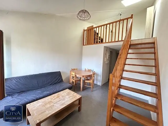 Photo 1 Appartement 1 pièce 32.47m²