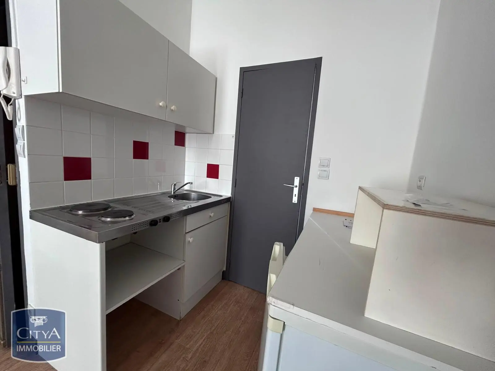 Photo 2 Appartement 1 pièce 23m²