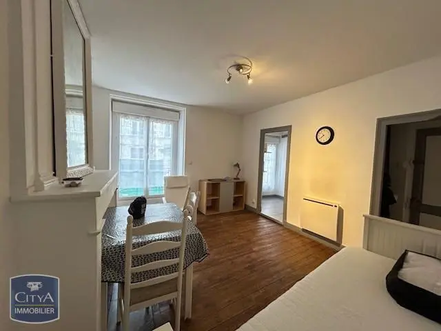 Photo 2 Appartement 1 pièce 34m²