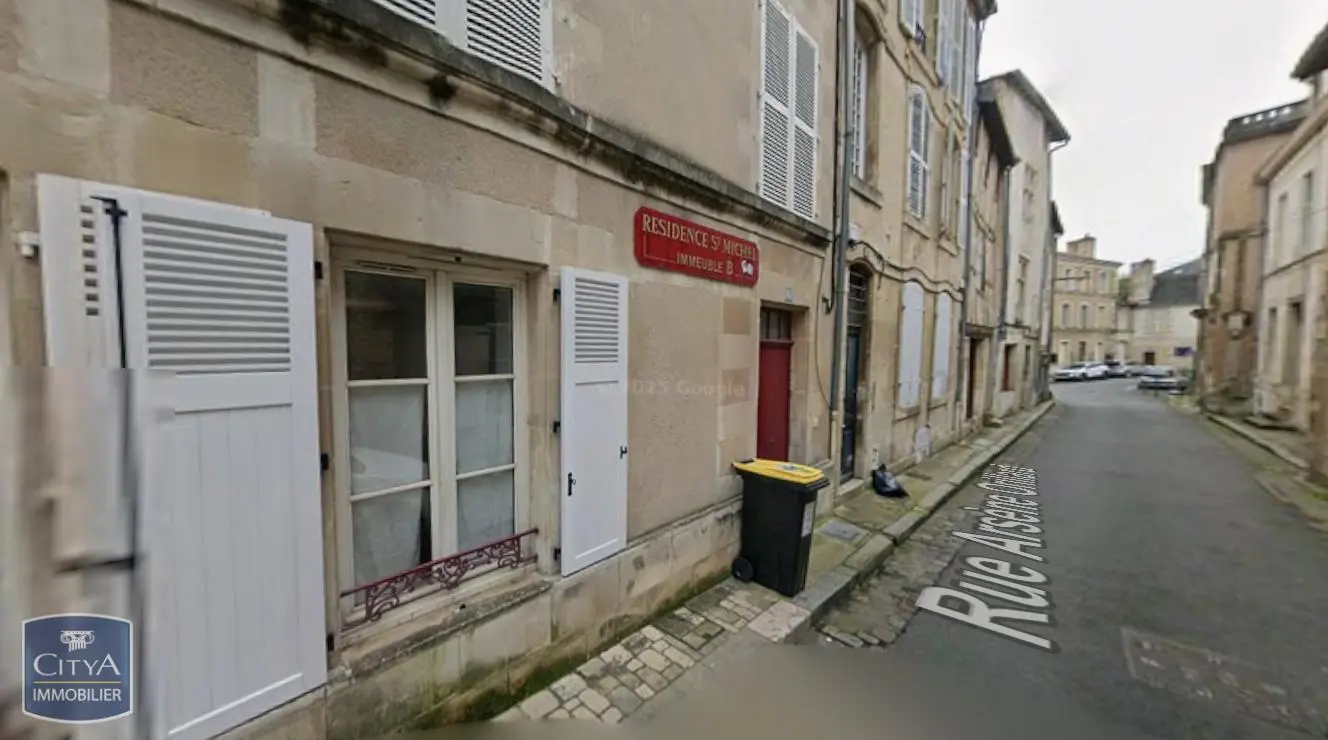 Photo 1 Appartement 1 pièce 19.21m²