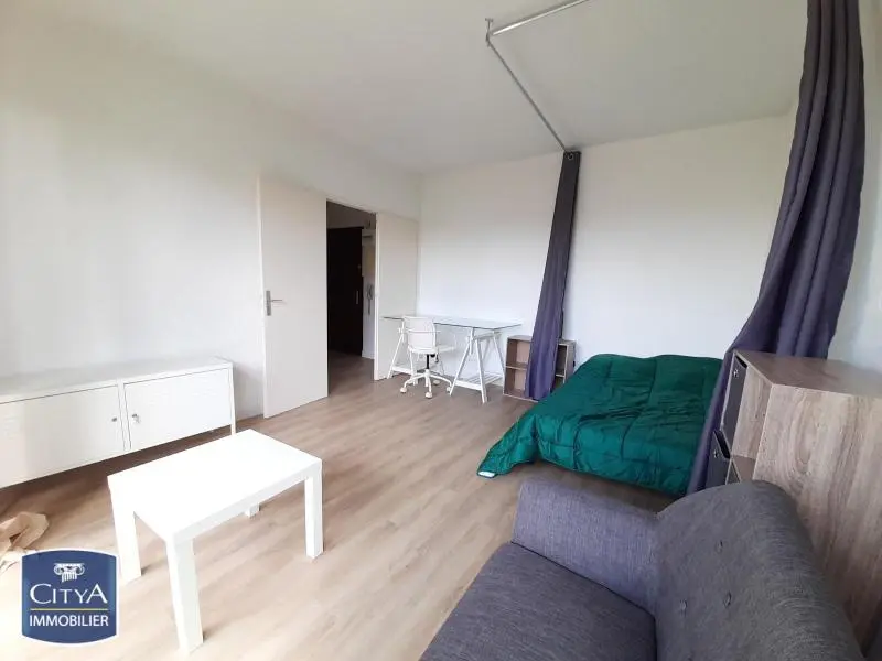Photo 2 Appartement 1 pièce 30.43m²