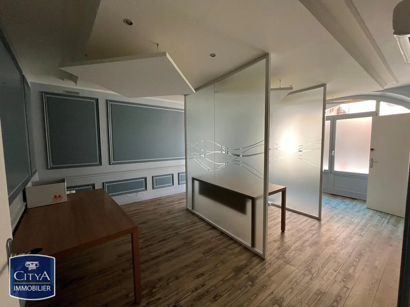 Photo 4 Local Commercial