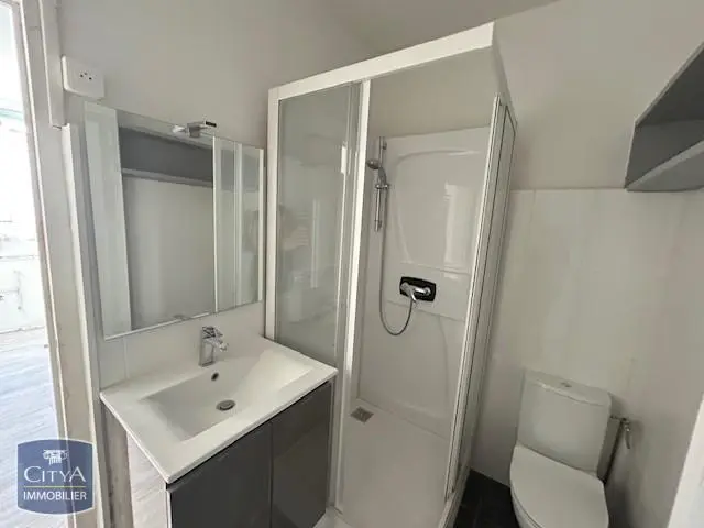 Photo 3 Appartement 1 pièce 11.75m²