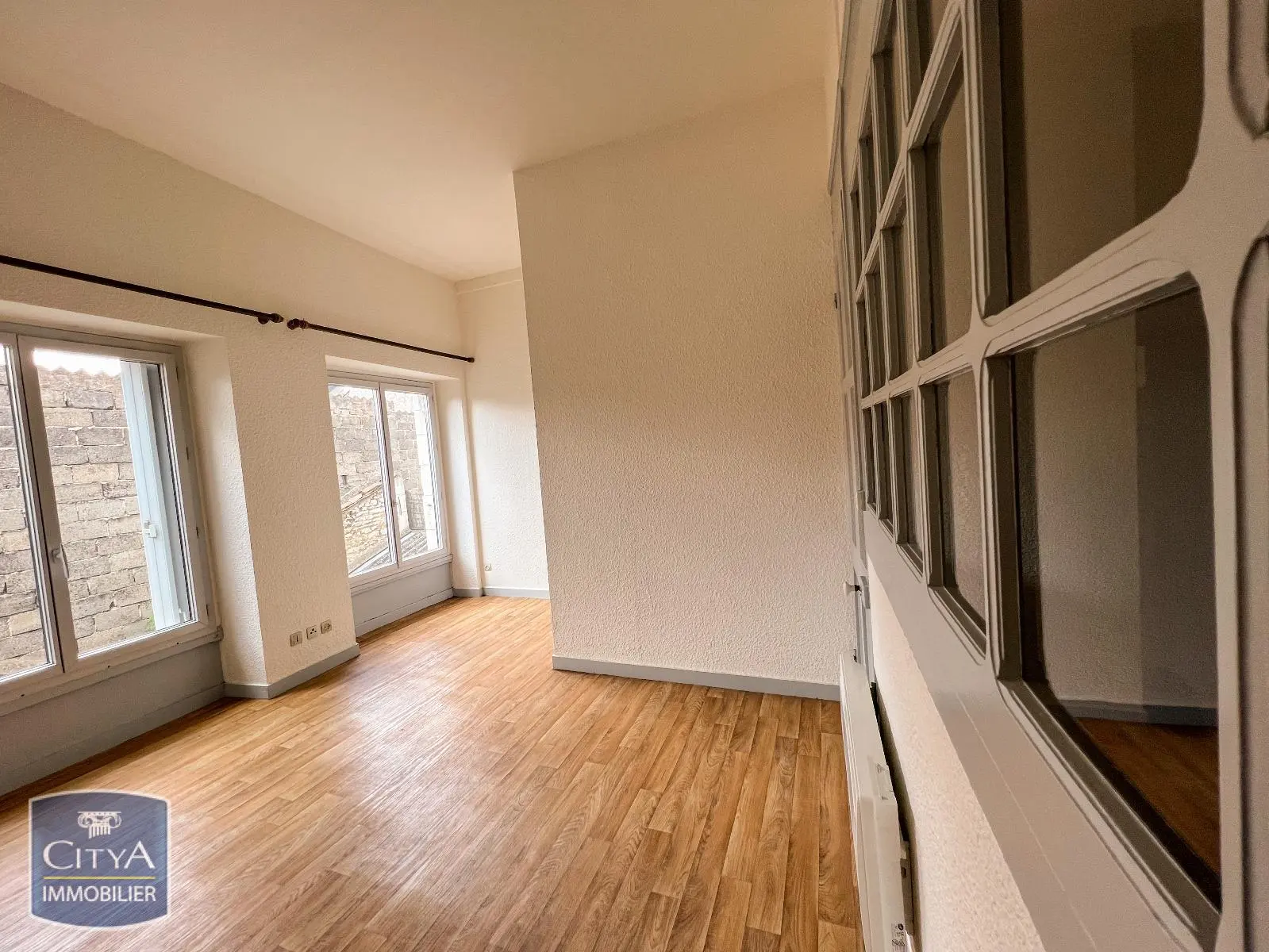 Photo 3 Appartement 1 pièce 24.9m²