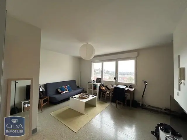 Photo 1 Appartement 1 pièce 25m²