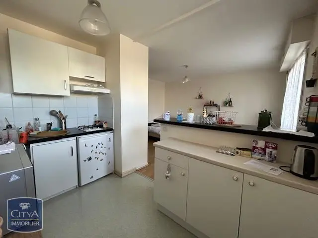 Photo 3 Appartement 1 pièce 30.32m²