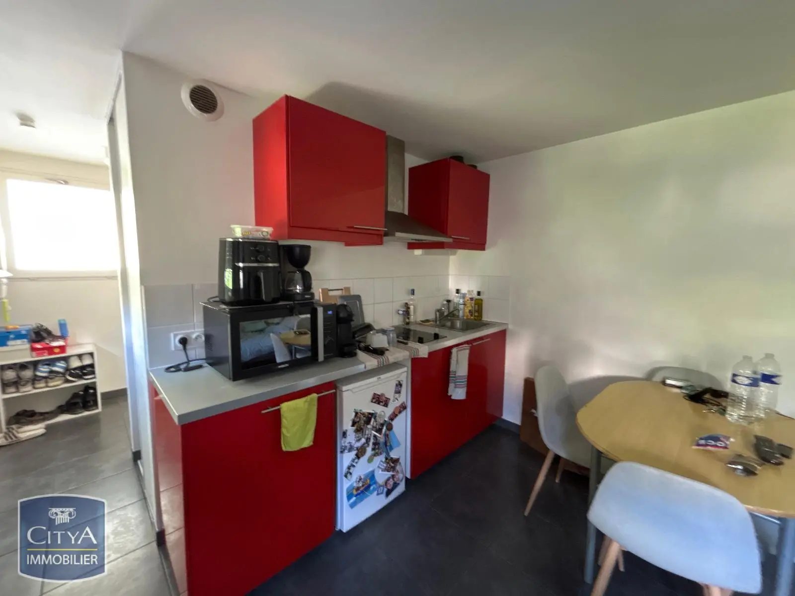 Photo 1 Appartement 1 pièce 22.74m²