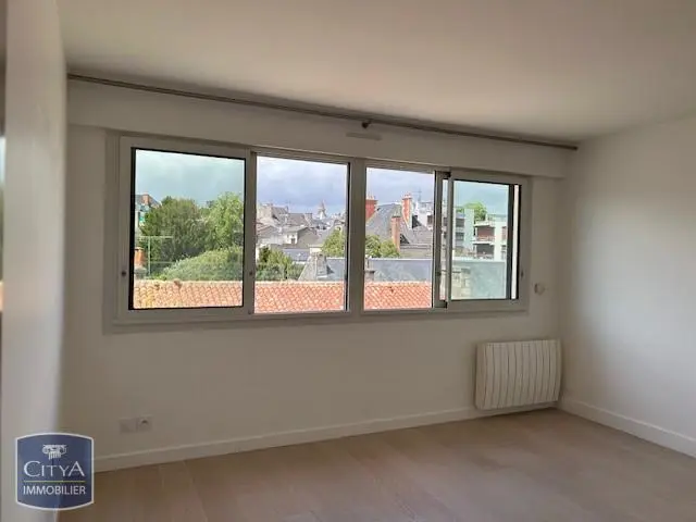 Photo 8 Appartement 3 pièces 117m²