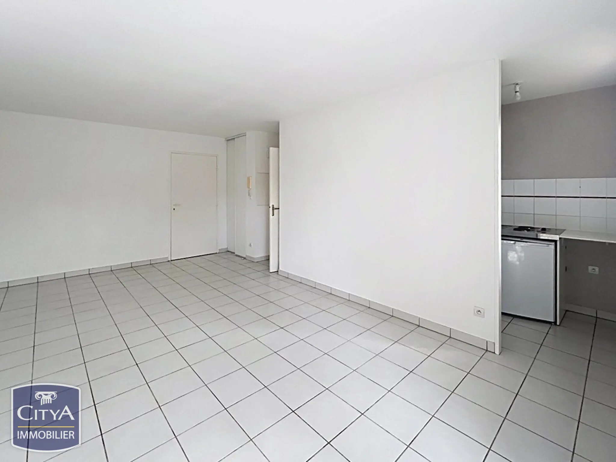 Photo 2 Appartement 2 pièces 47.8m²