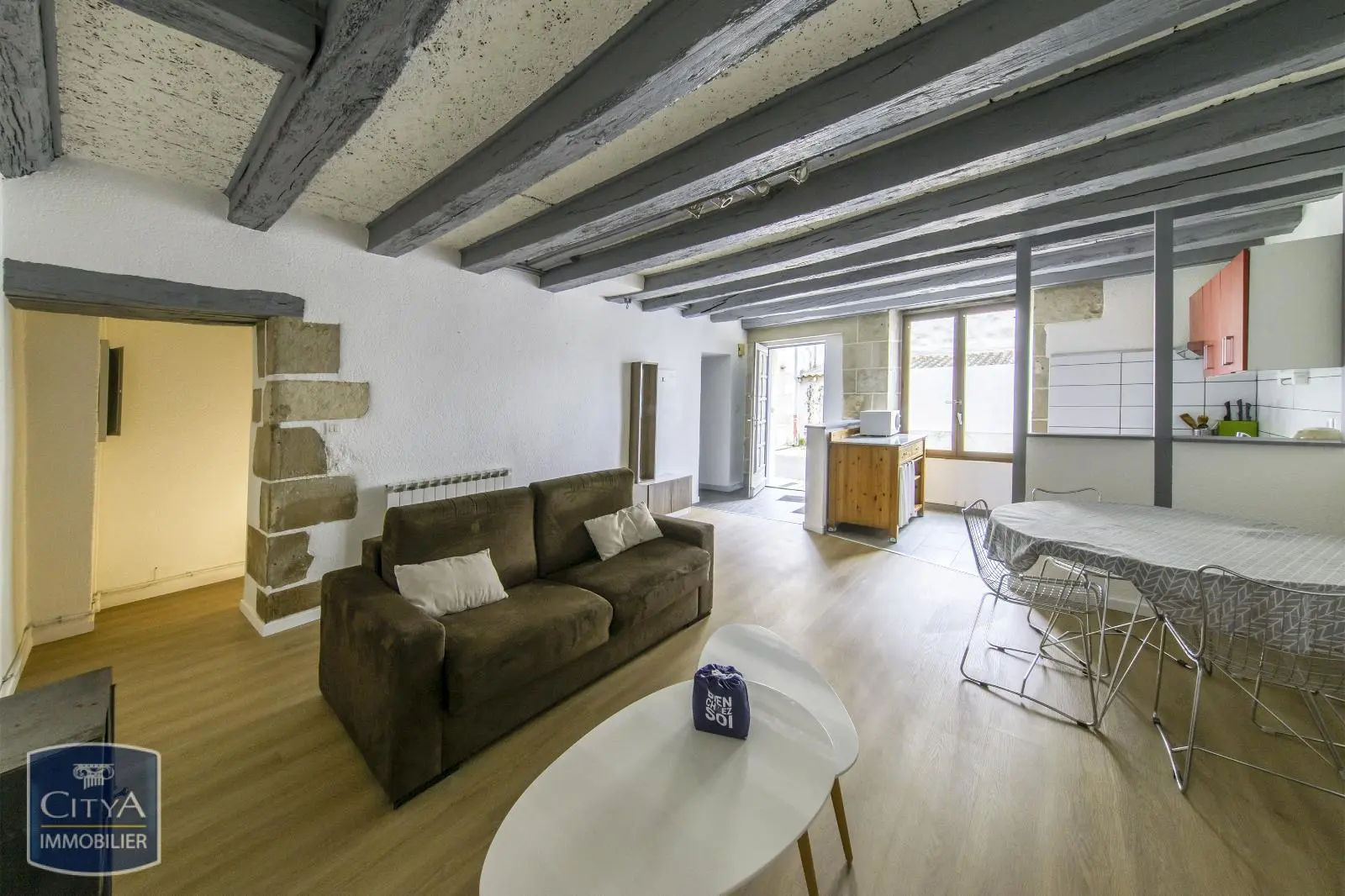 Photo 1 Appartement 2 pièces 54m²