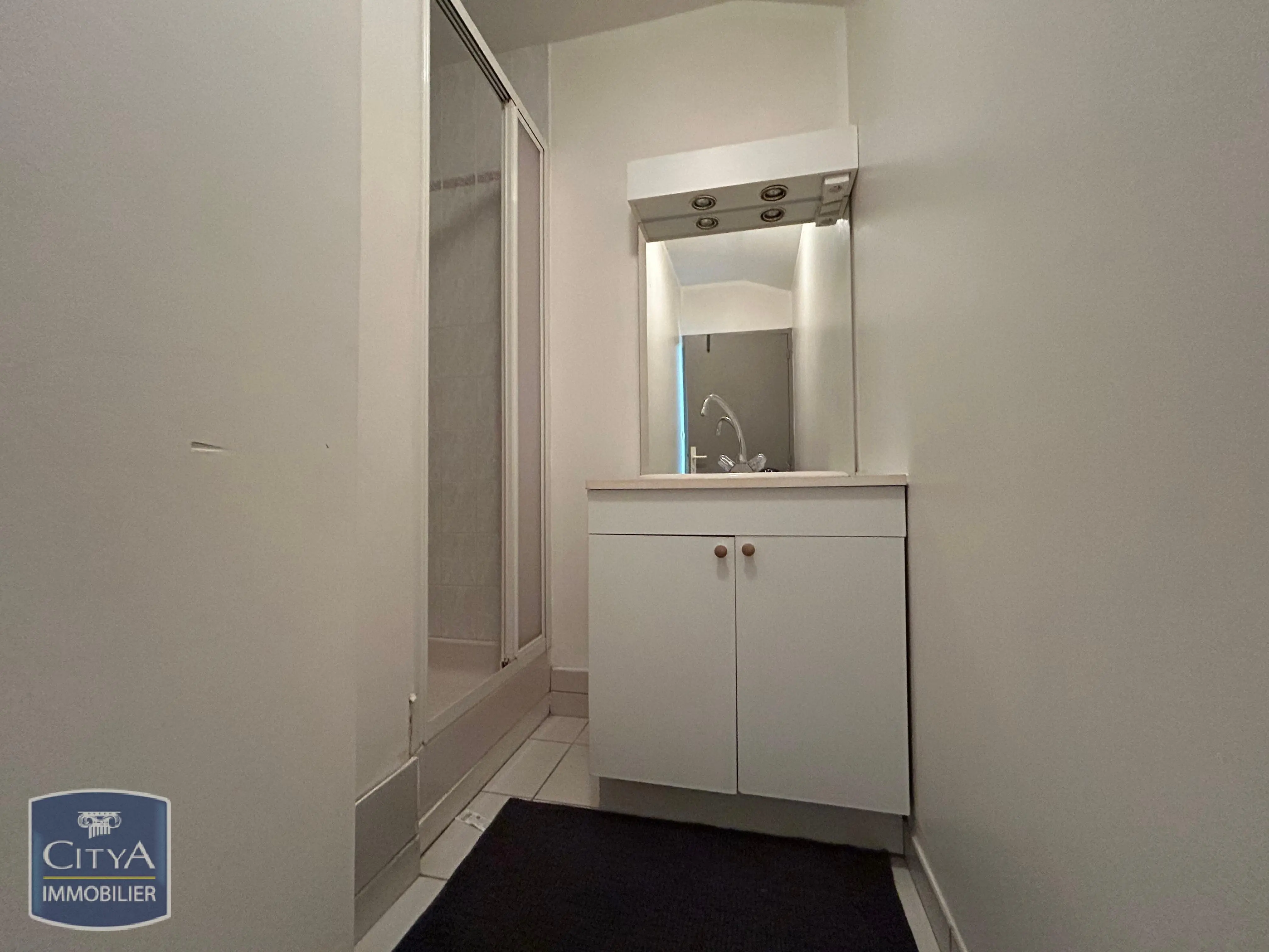 Photo 7 Appartement 2 pièces 22.73m²