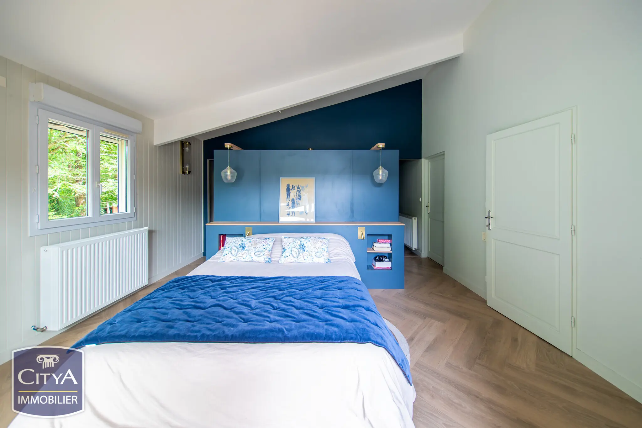 Photo 8 Maison 8 pièces 332m²