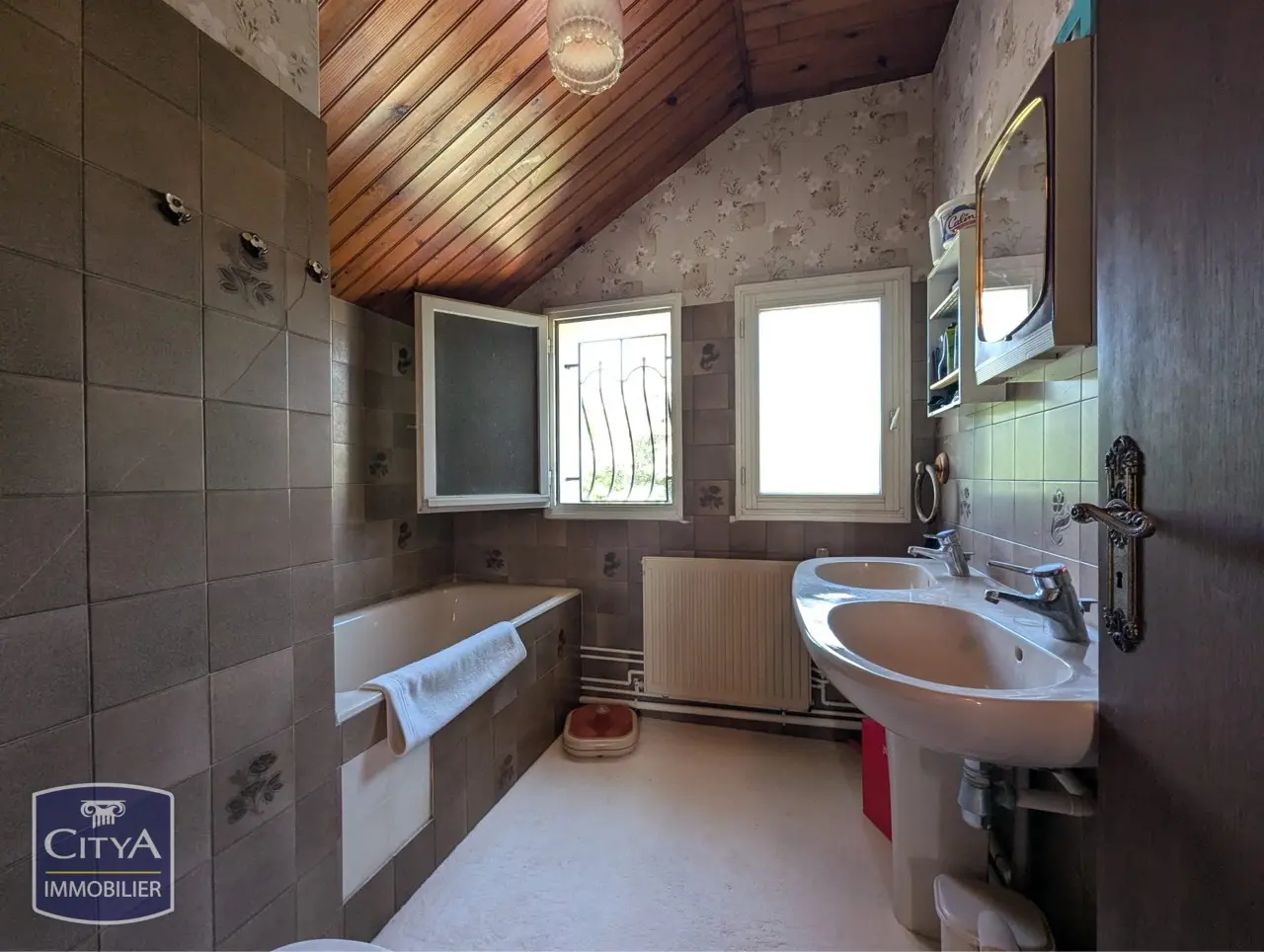 Photo 5 Maison 6 pièces 186.25m²
