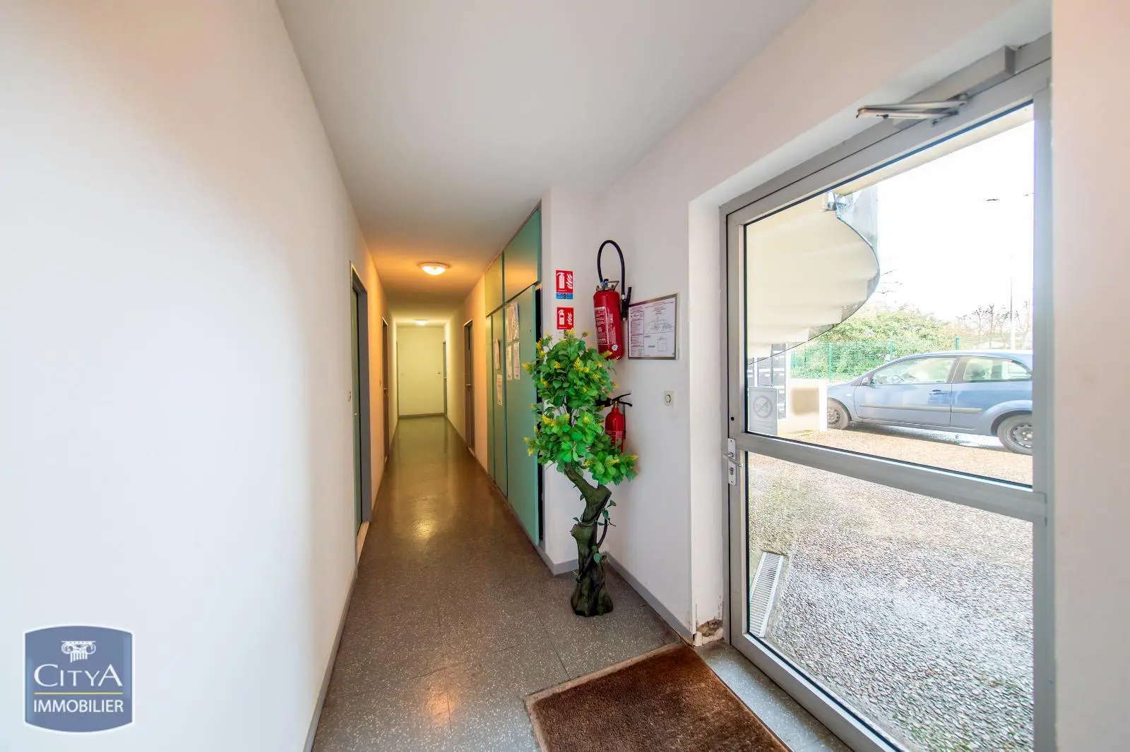 Photo 8 Appartement 1 pièce 18m²