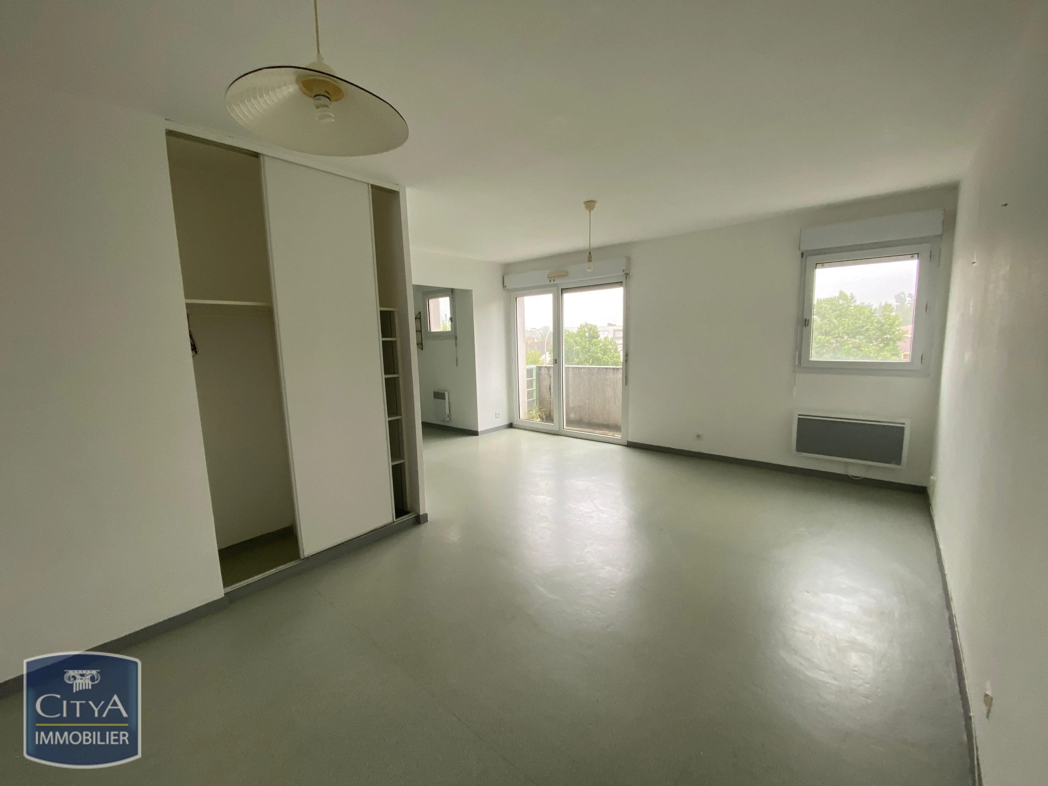 Photo 1 Appartement 1 pièce 34.02m²