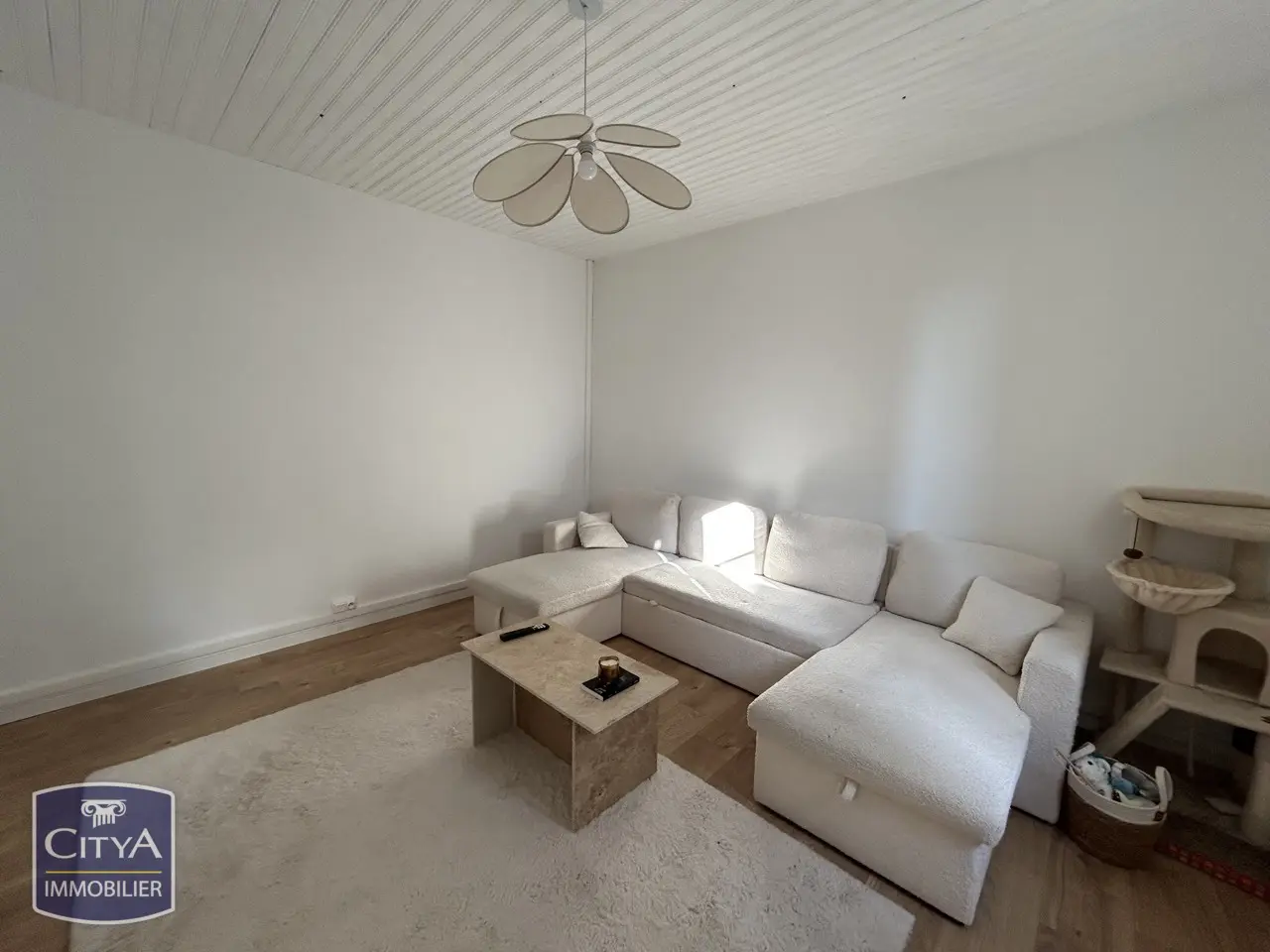 Photo 6 Immeuble 285m²