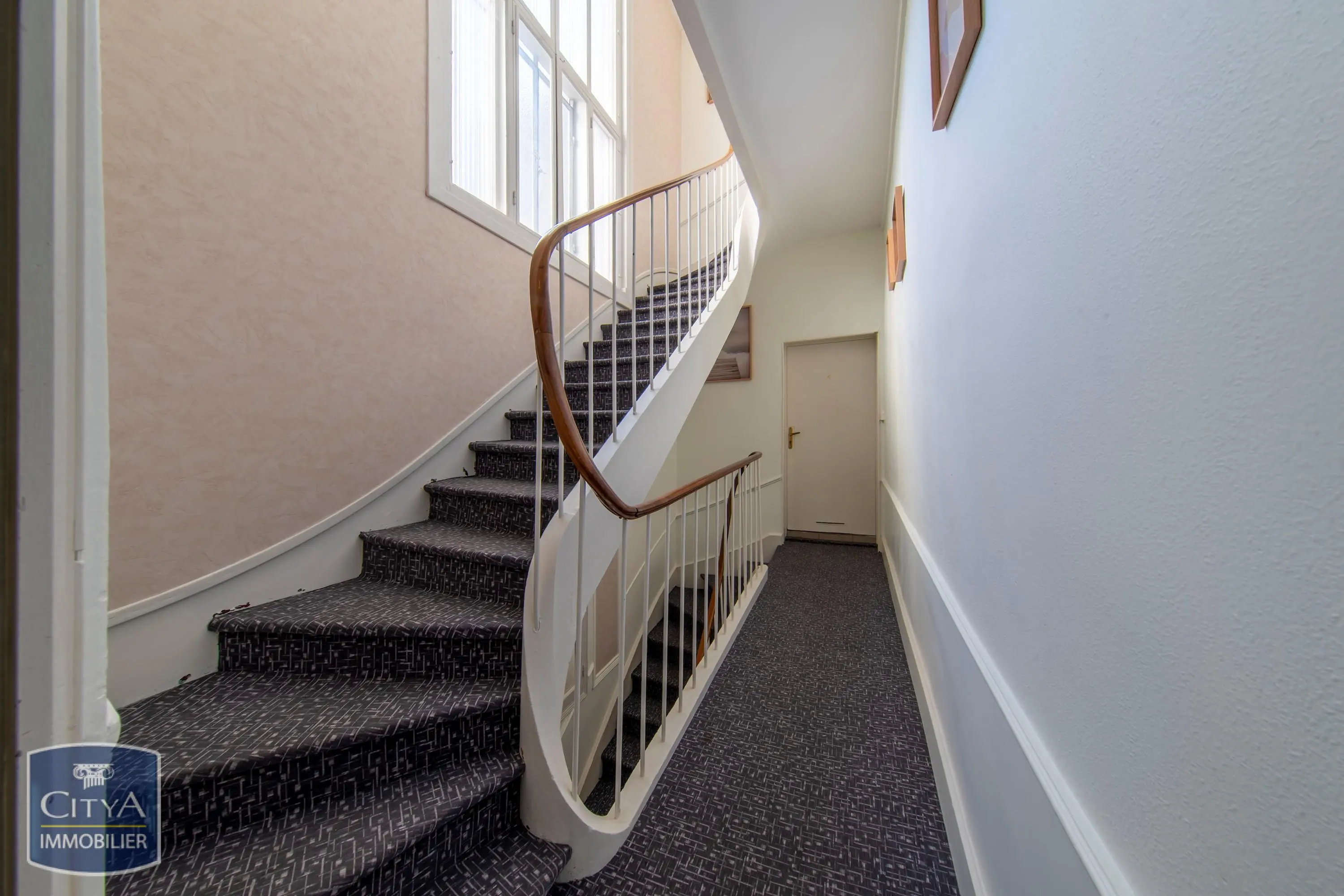 Photo 16 Immeuble 277m²