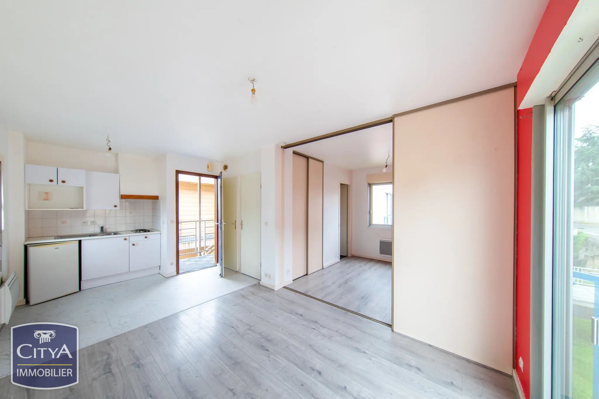 Photo 3 Appartement 1 pièce 28.38m²