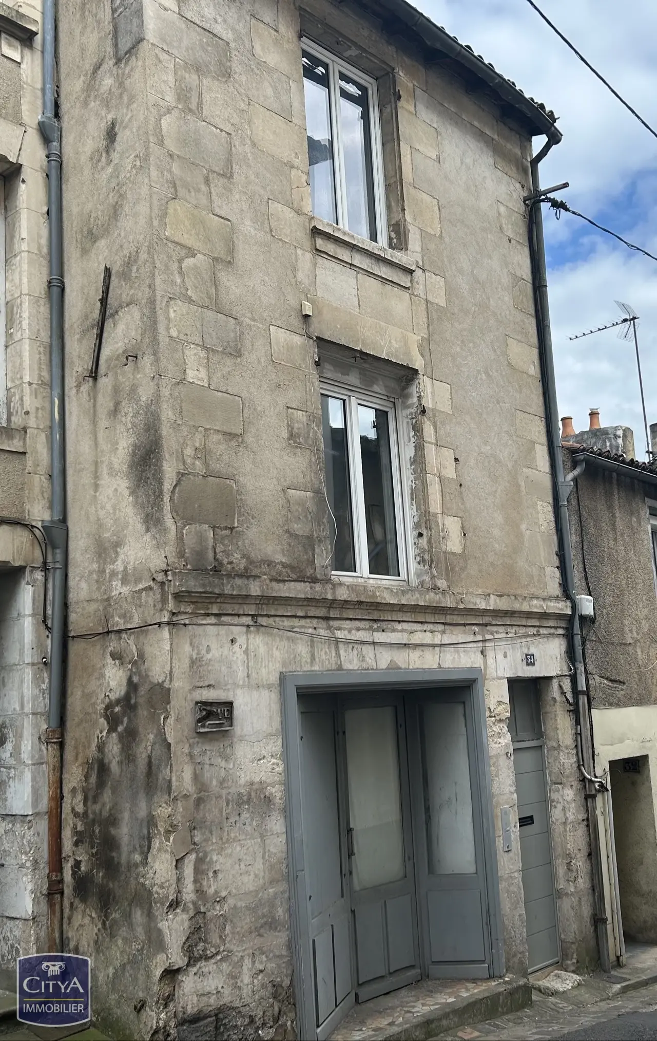 Photo 1 Immeuble 110m²