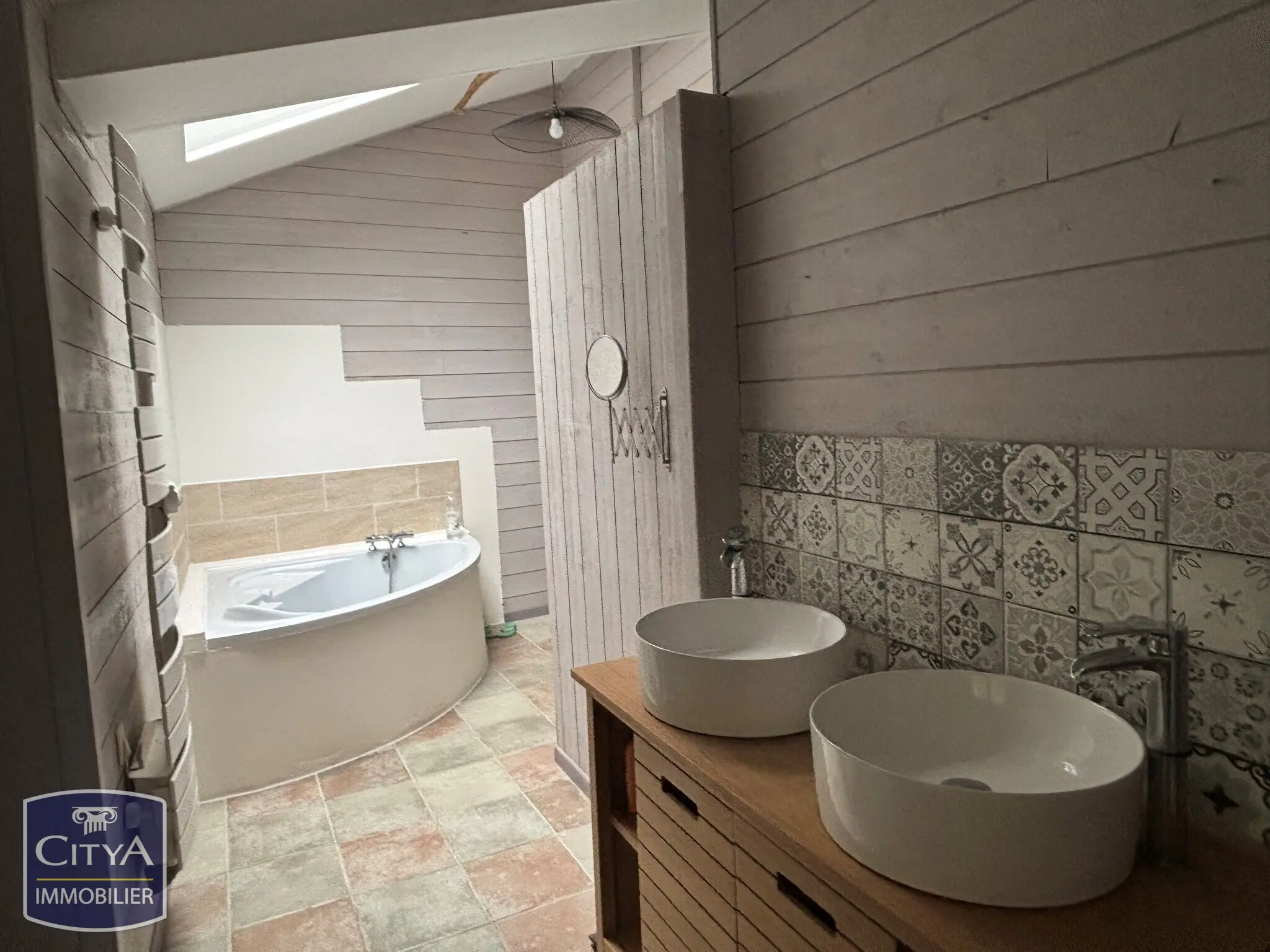 Photo 5 Maison 6 pièces 175m²