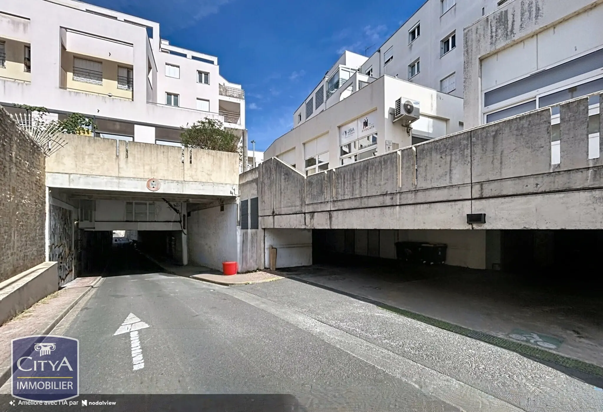 Photo 1 Parking 44.3m²