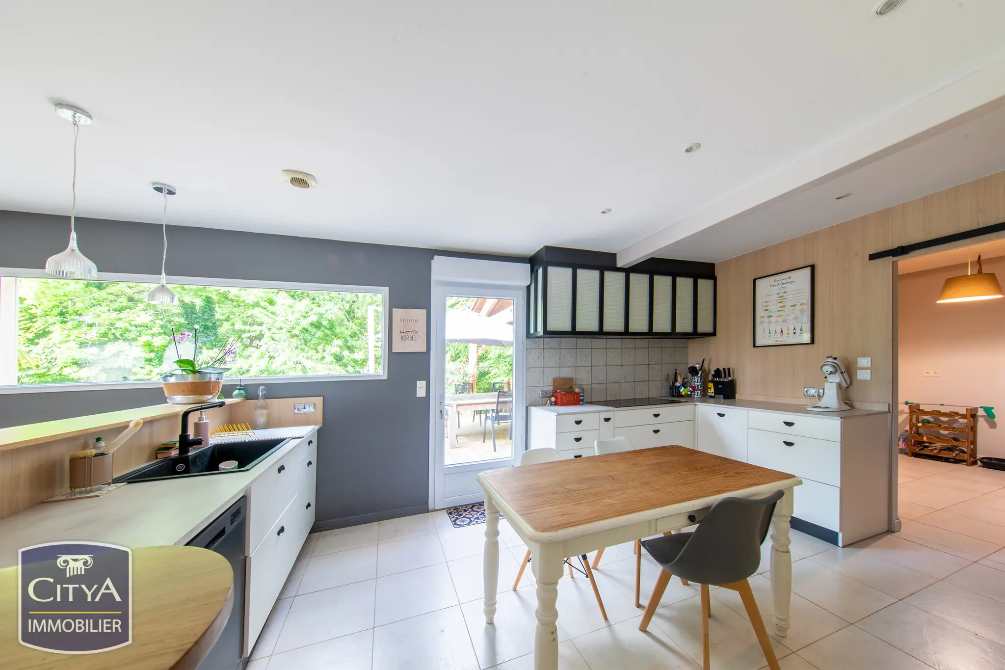 Photo 4 Maison 8 pièces 332m²