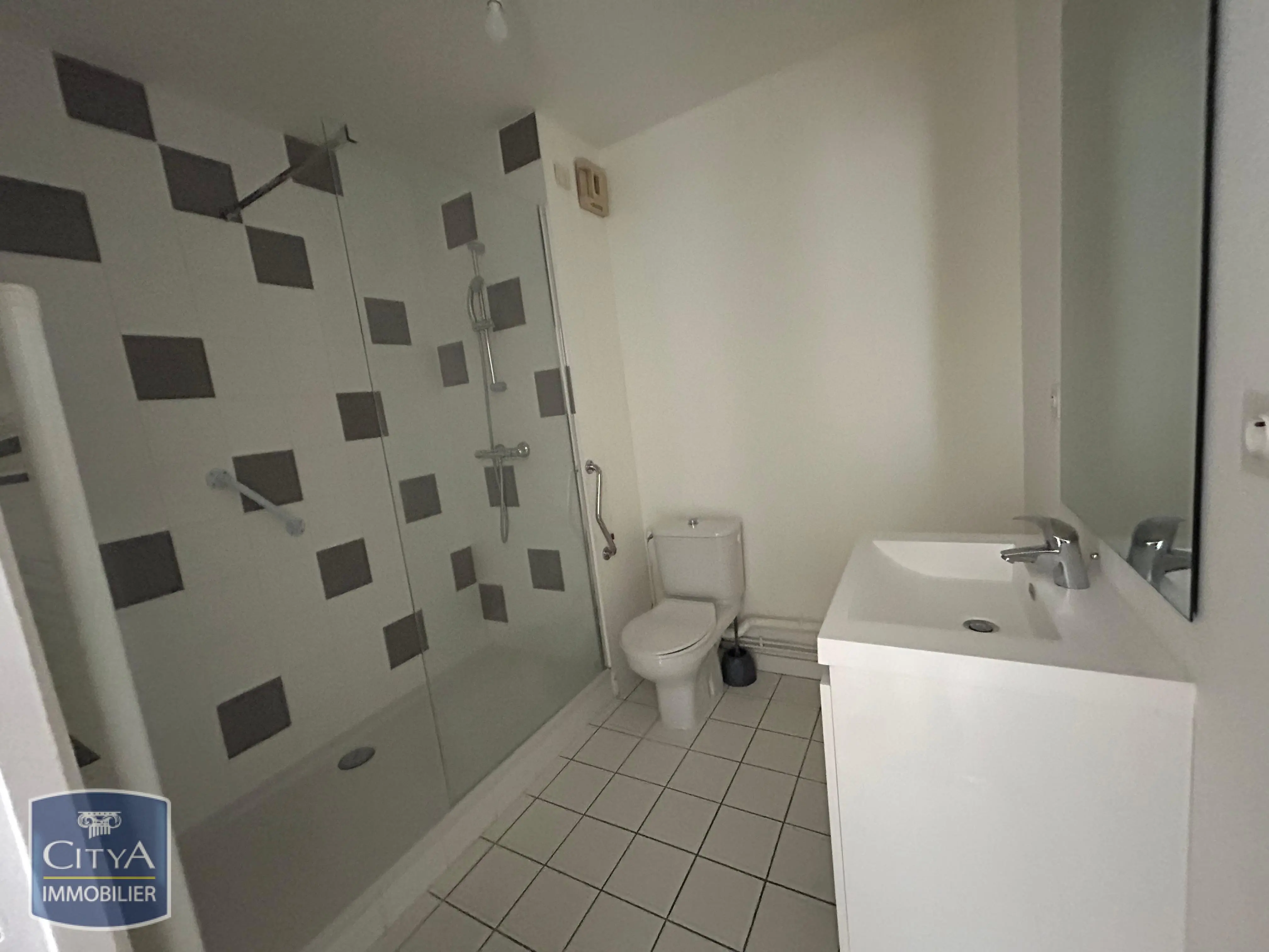 Photo 5 Appartement 1 pièce 33.58m²