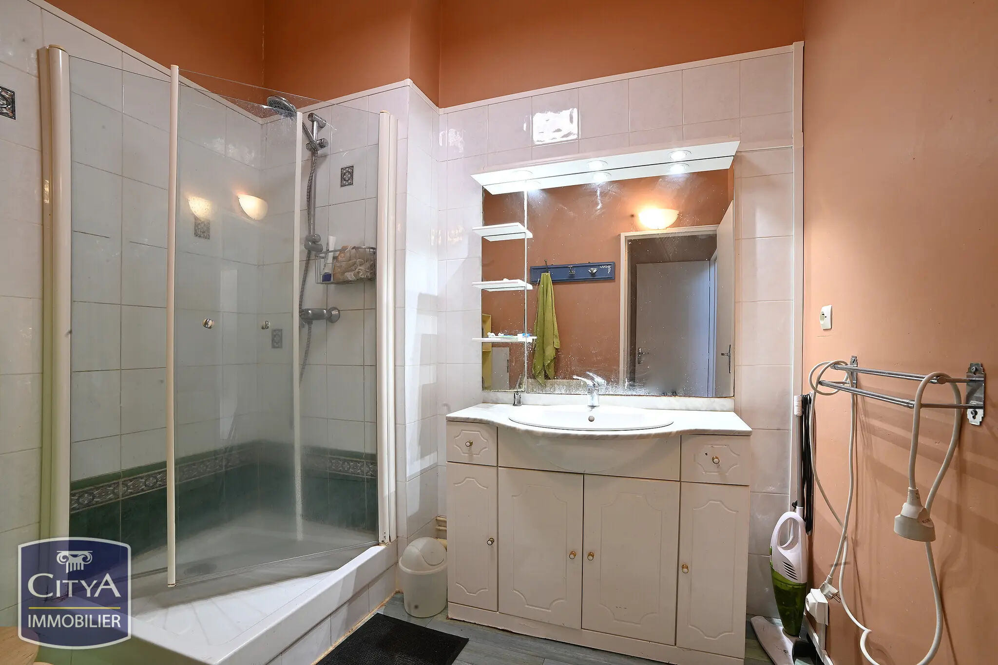 Photo 19 Appartement 4 pièces 102.18m²