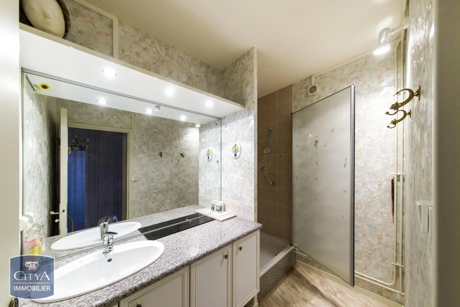 Photo 12 Appartement 5 pièces 103m²