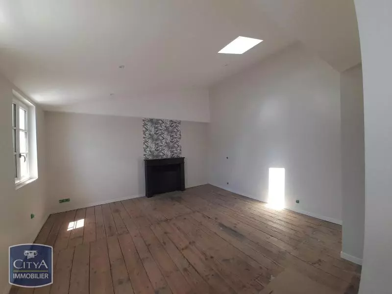 Illustration pour Appartement 1 pièce 31.82m² Photo Appartement 1 pièce 31.82m²