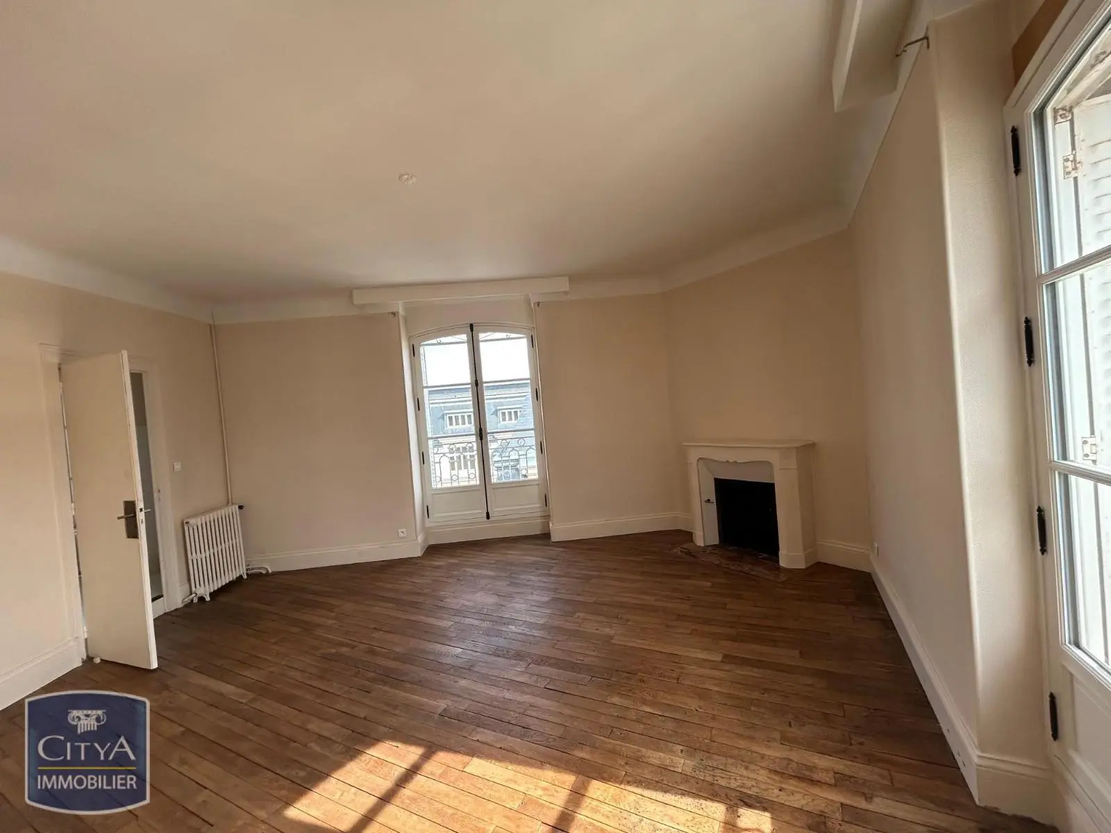 Photo 3 Appartement 6 pièces 180.14m²