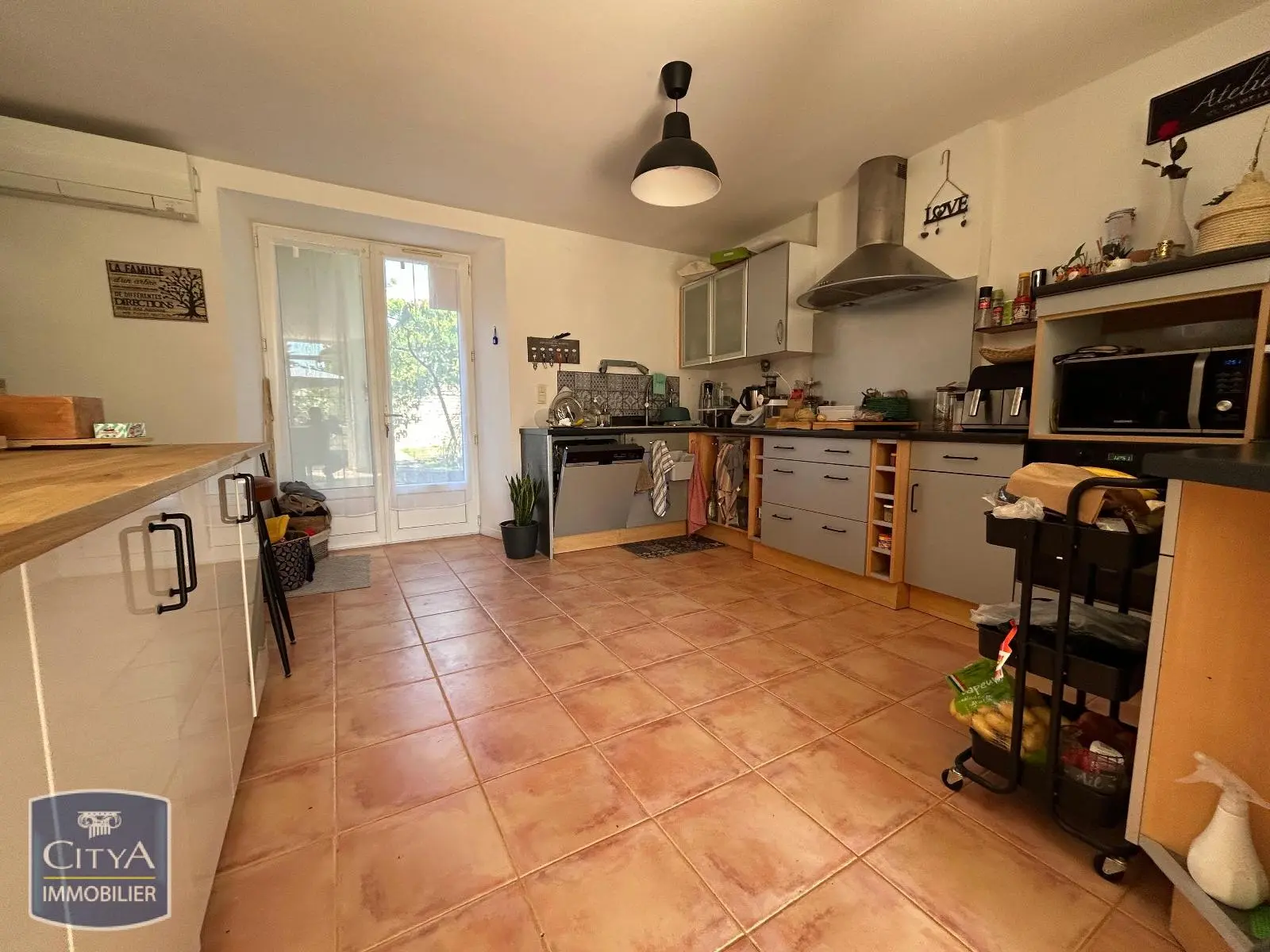 Photo 20 maison Neuville-de-Poitou