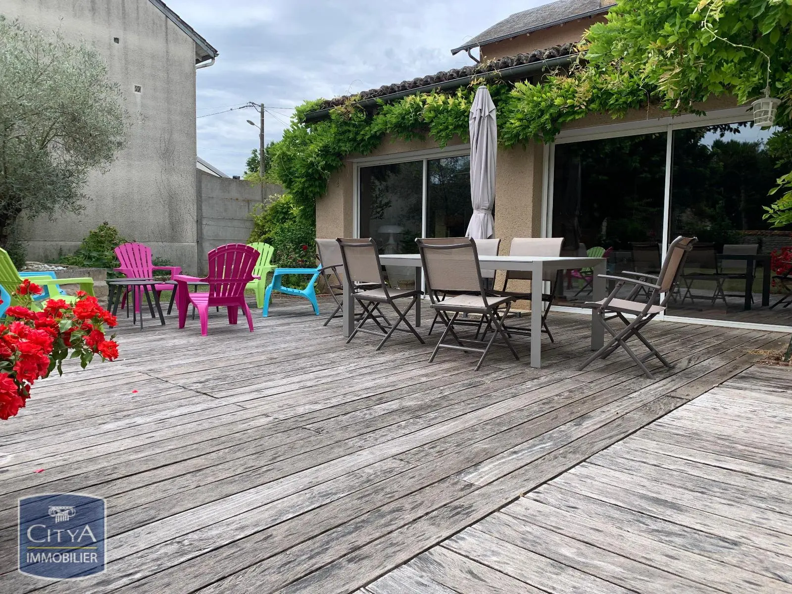 Photo 2 Maison 6 pièces 273m²