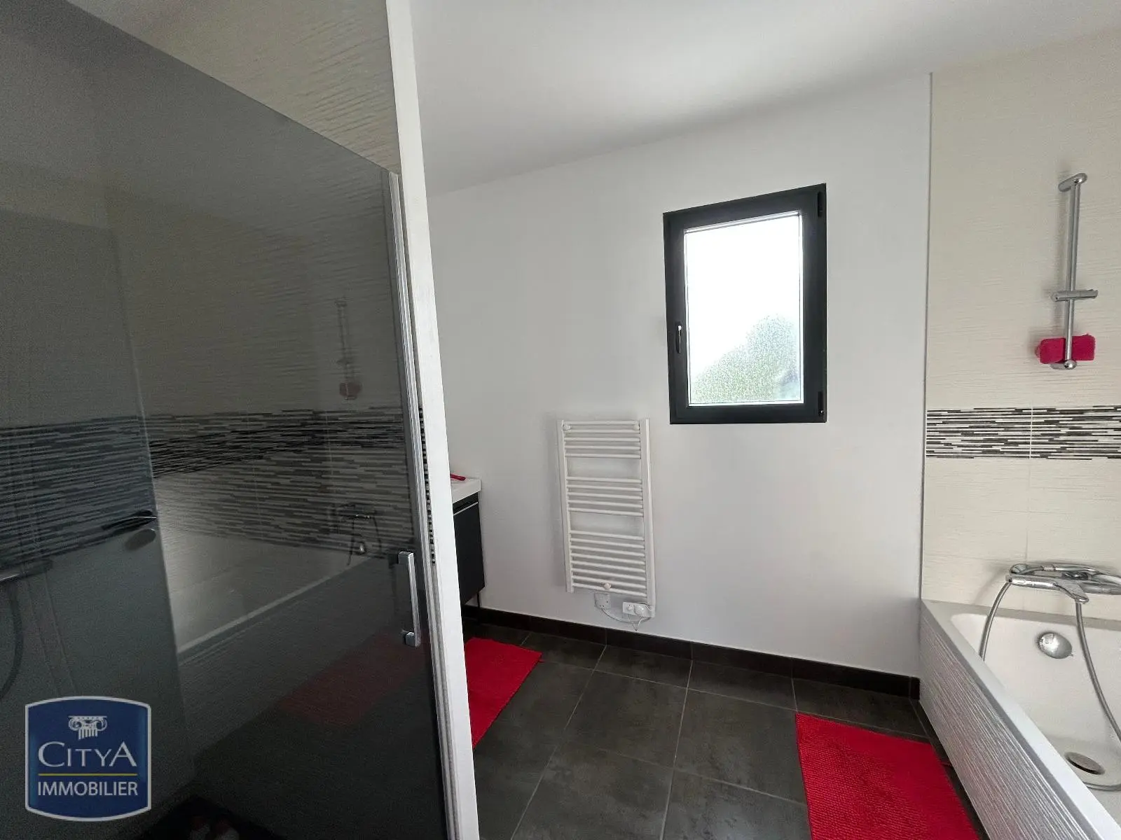 Photo 15 Maison 5 pièces 141m²