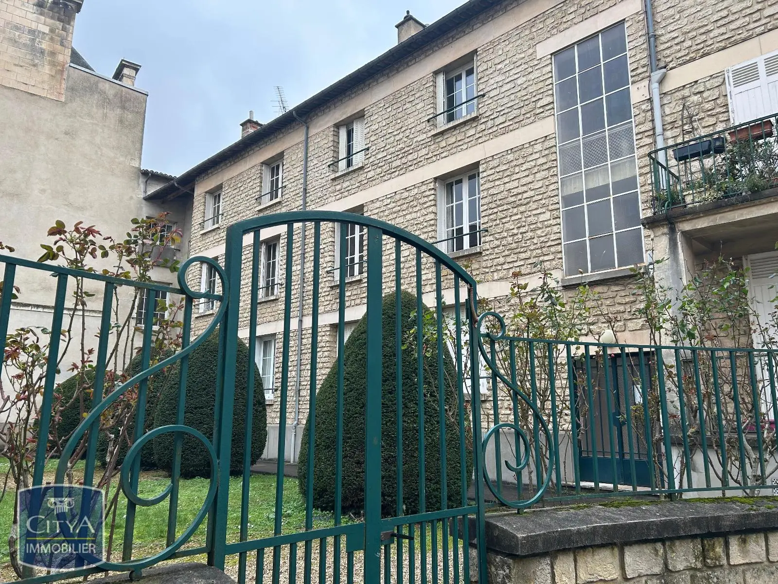 Photo 1 Appartement 2 pièces 56.38m²