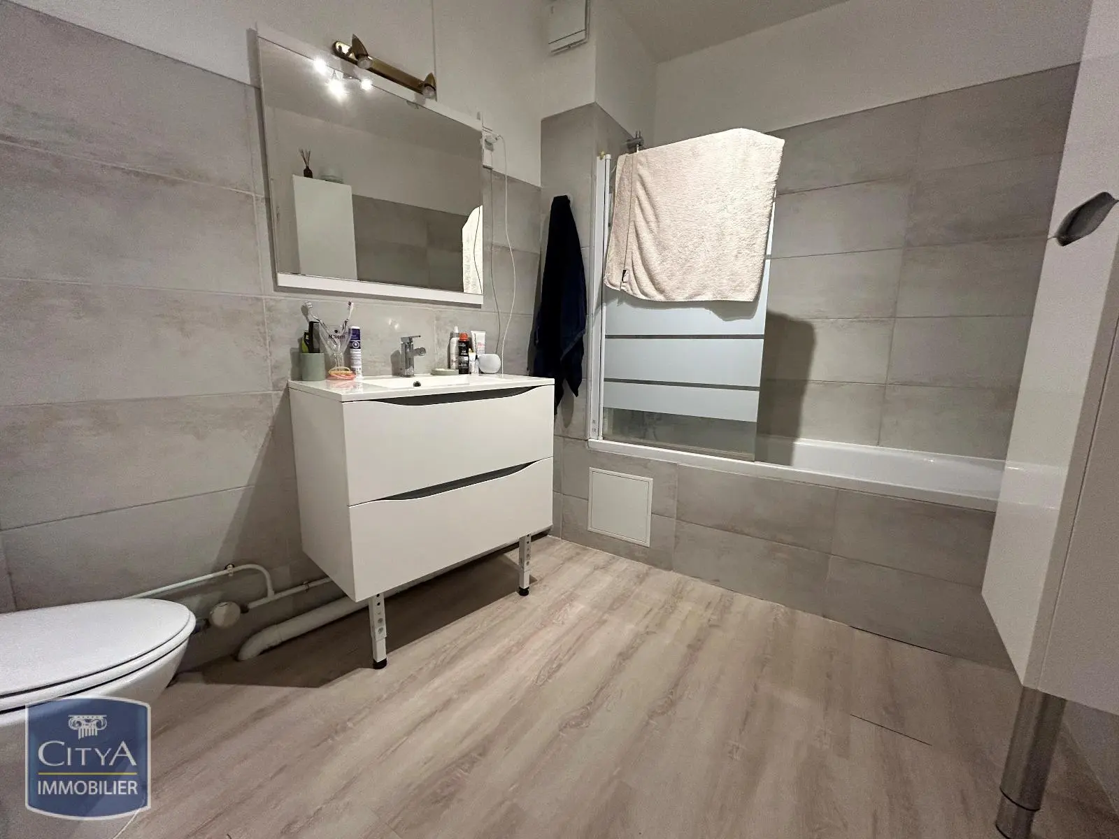 Photo 6 Immeuble 178m²