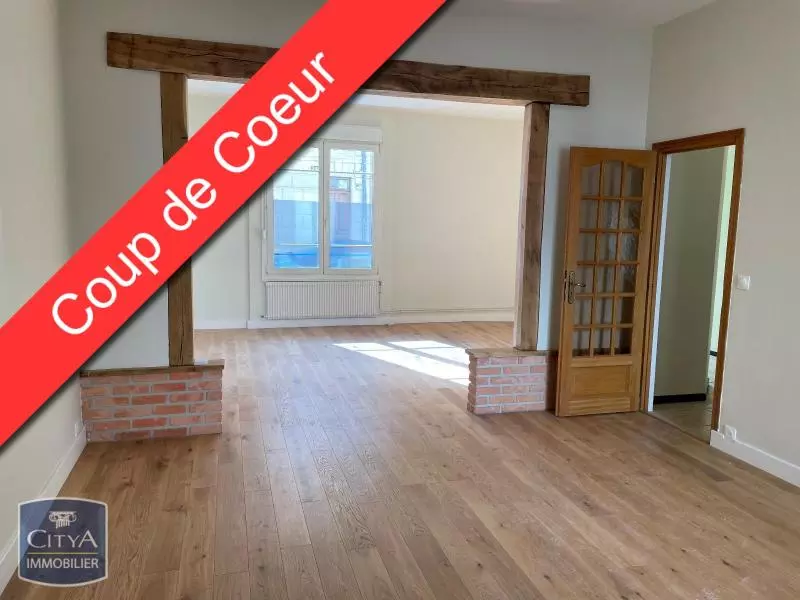 Illustration pour Maison 6 pièces 126.85m² Photo Maison 6 pièces 126.85m²