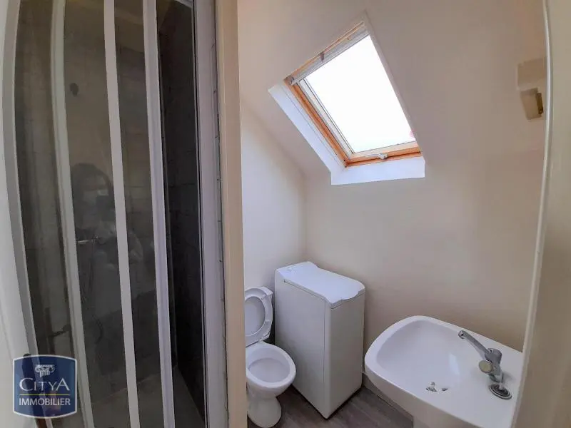 Photo 3 Appartement 1 pièce 20.56m²