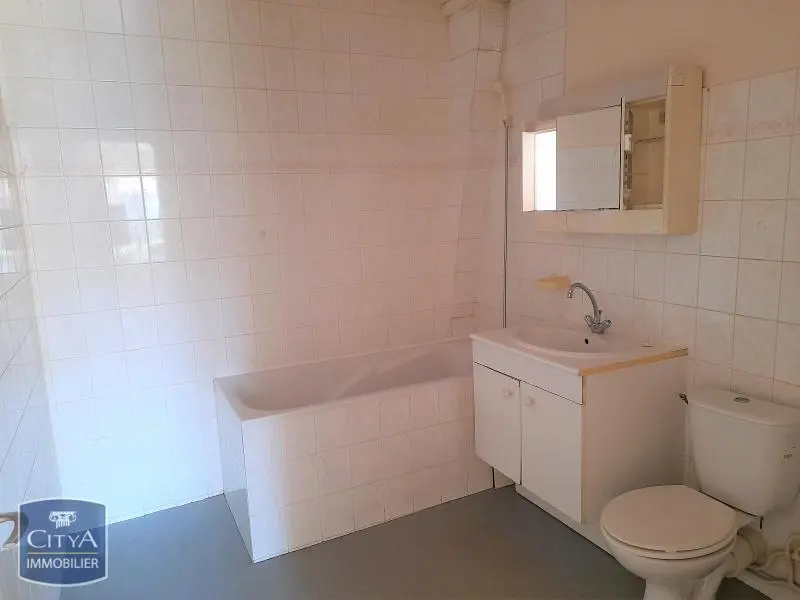 Photo 3 Appartement 1 pièce 26.96m²