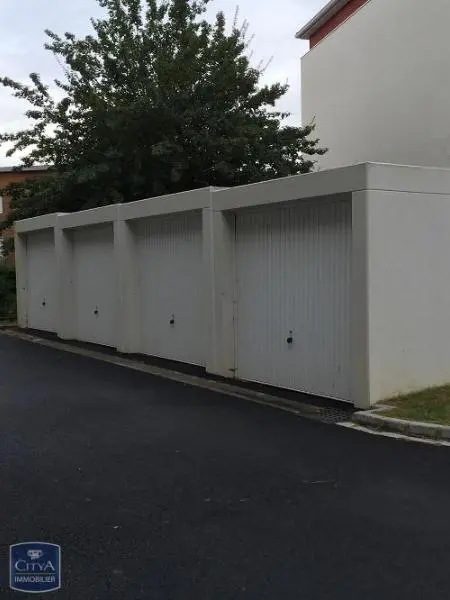 Photo 3 Parking 13m²