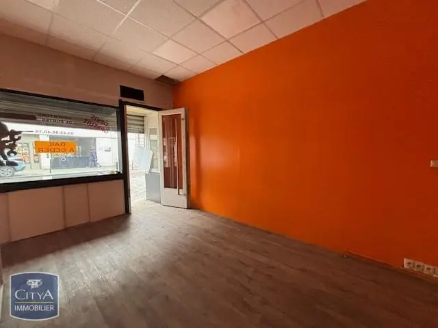 Photo 3 Local Commercial 15m²